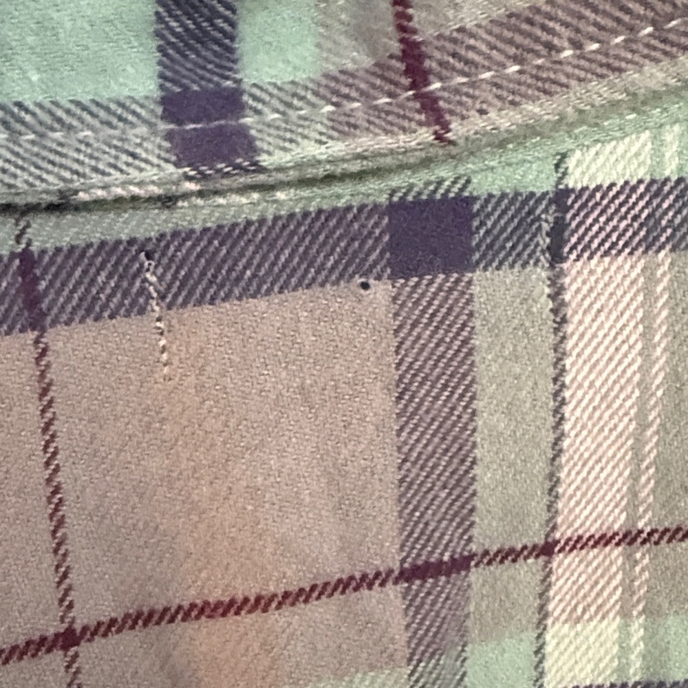 True Religion Y2K Plaid Flannel Shirt Distressed Hem Size L - Picture 6 of 7